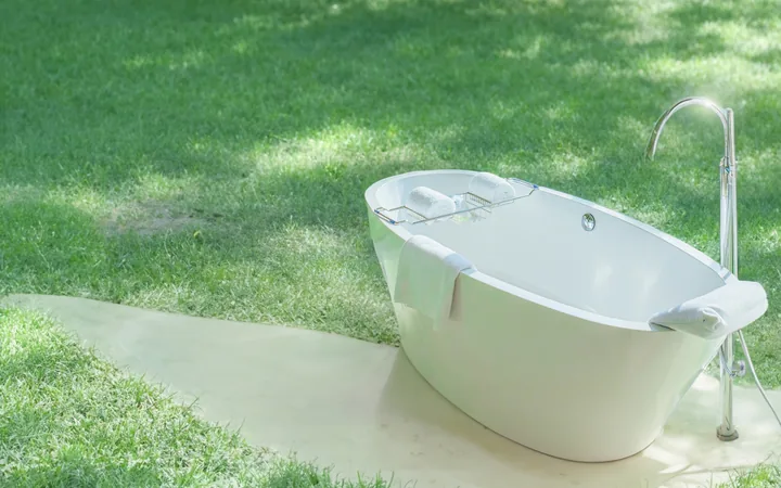 当日の準備を整えるシャワーのイメージ